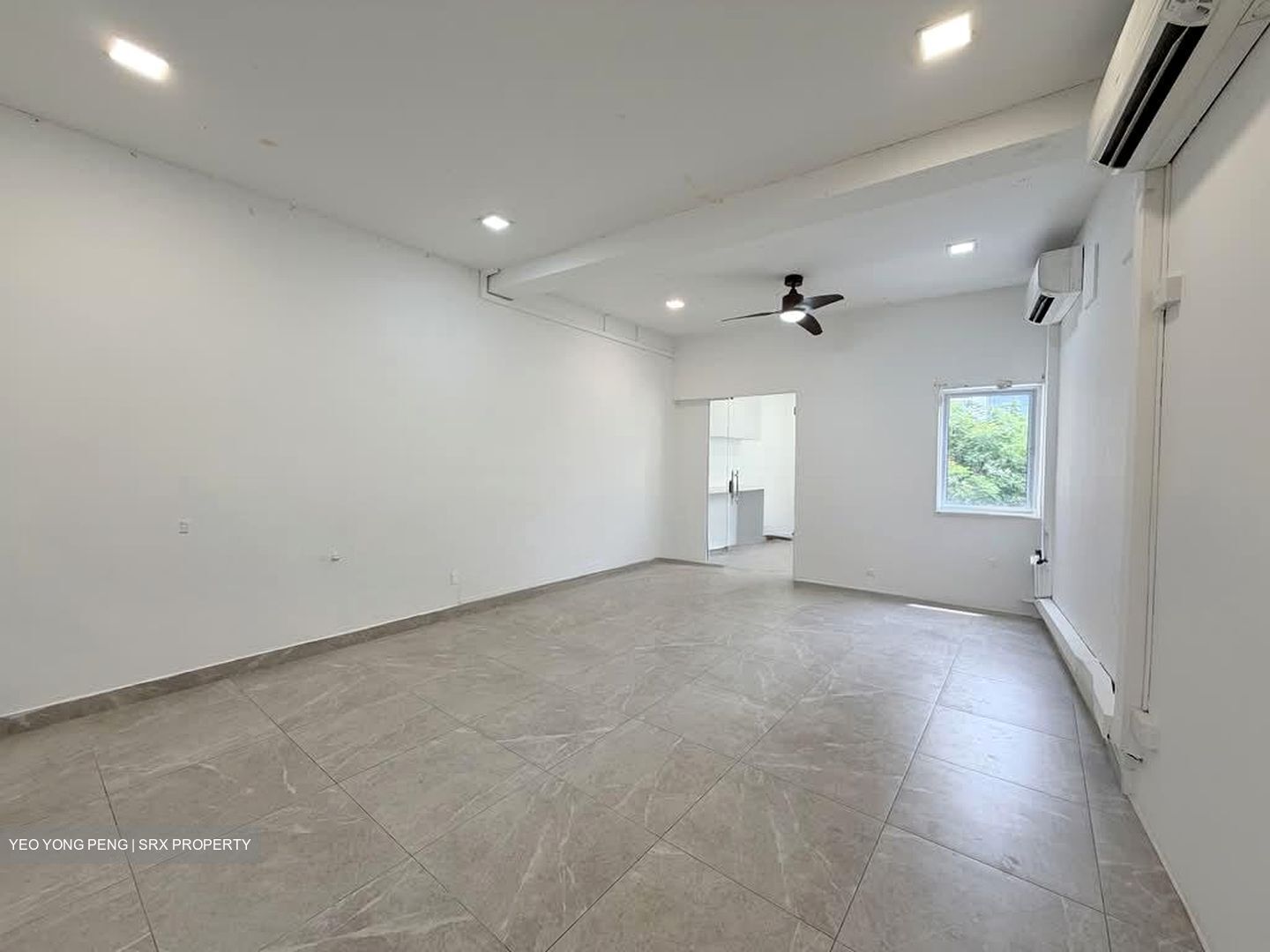 Lavender Street (D12), Shop House #554097011